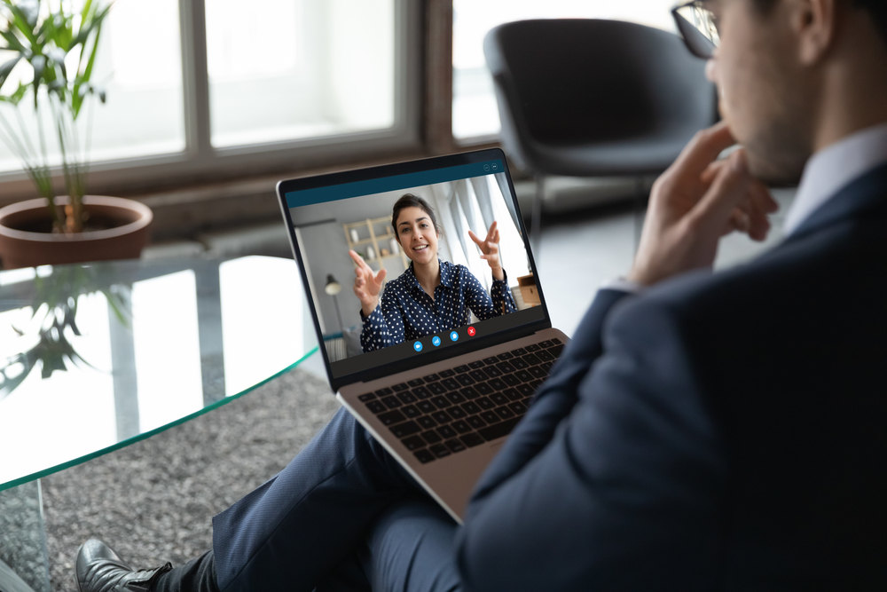 Why Every Busy Leader Needs a Virtual Executive Assistant for CEOs