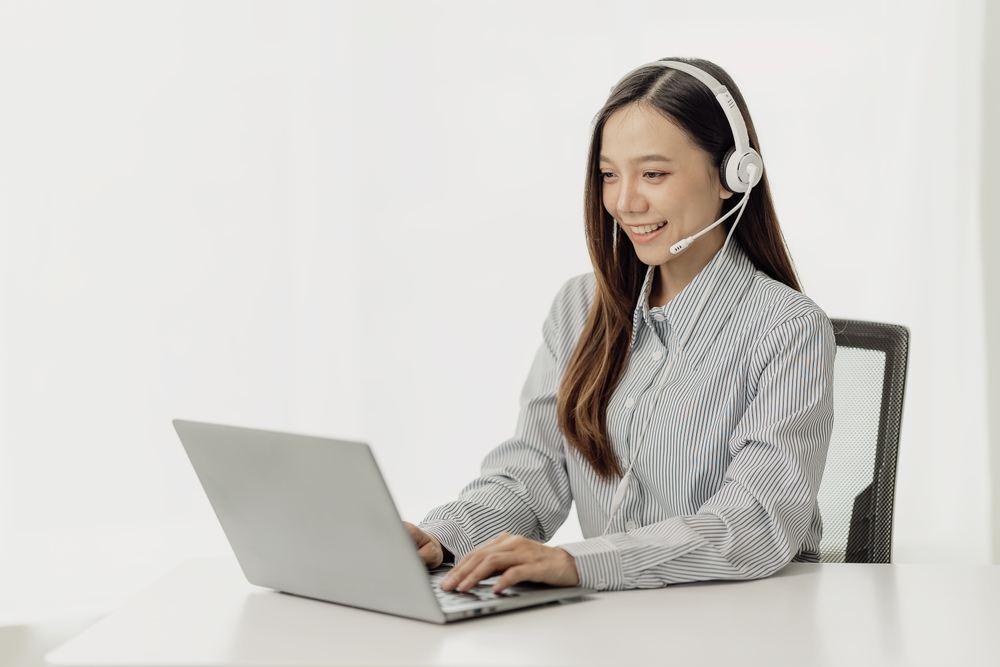 Why Every Entrepreneur Needs a Social Media VA for Small Businesses