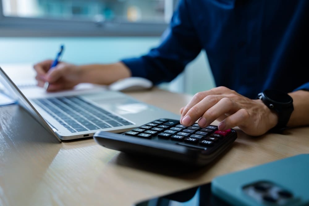 Signs Your Business Is Ready for a Dedicated Bookkeeping Virtual Assistant