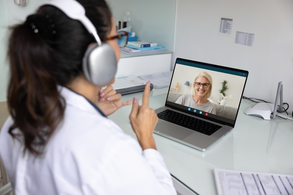 Why Personal Virtual Assistant Services Help Busy Professionals Stay Organized