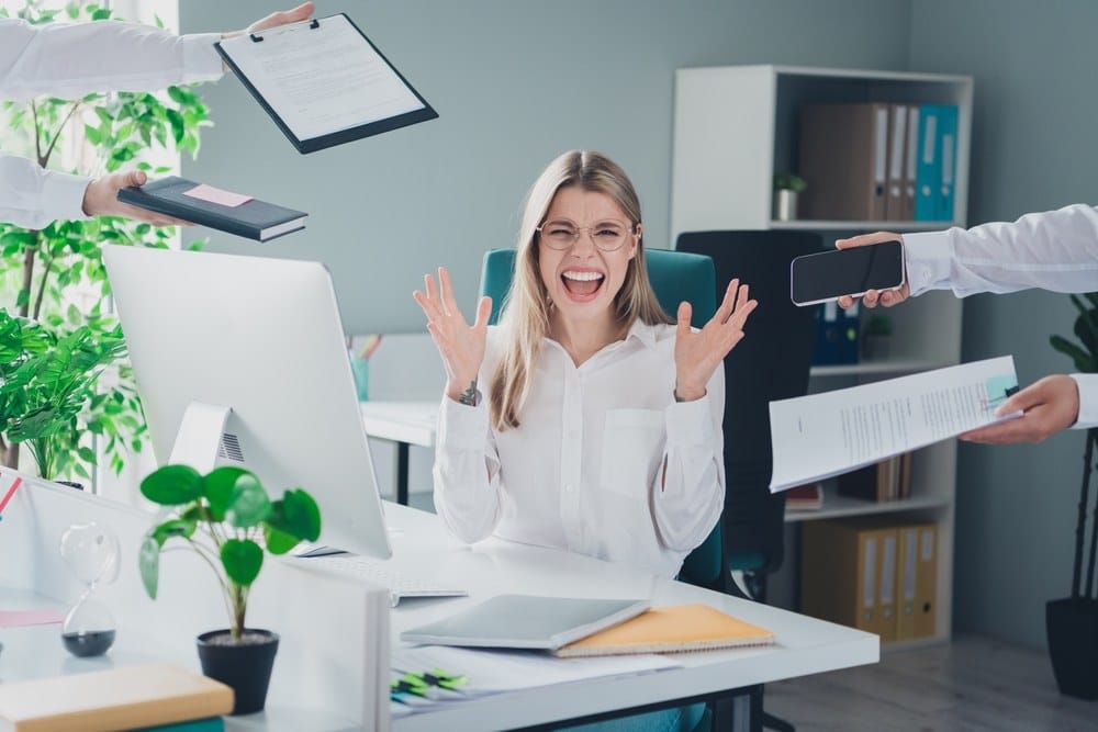 Why Executive Virtual Assistant Services Improve Time Management for Business Owners