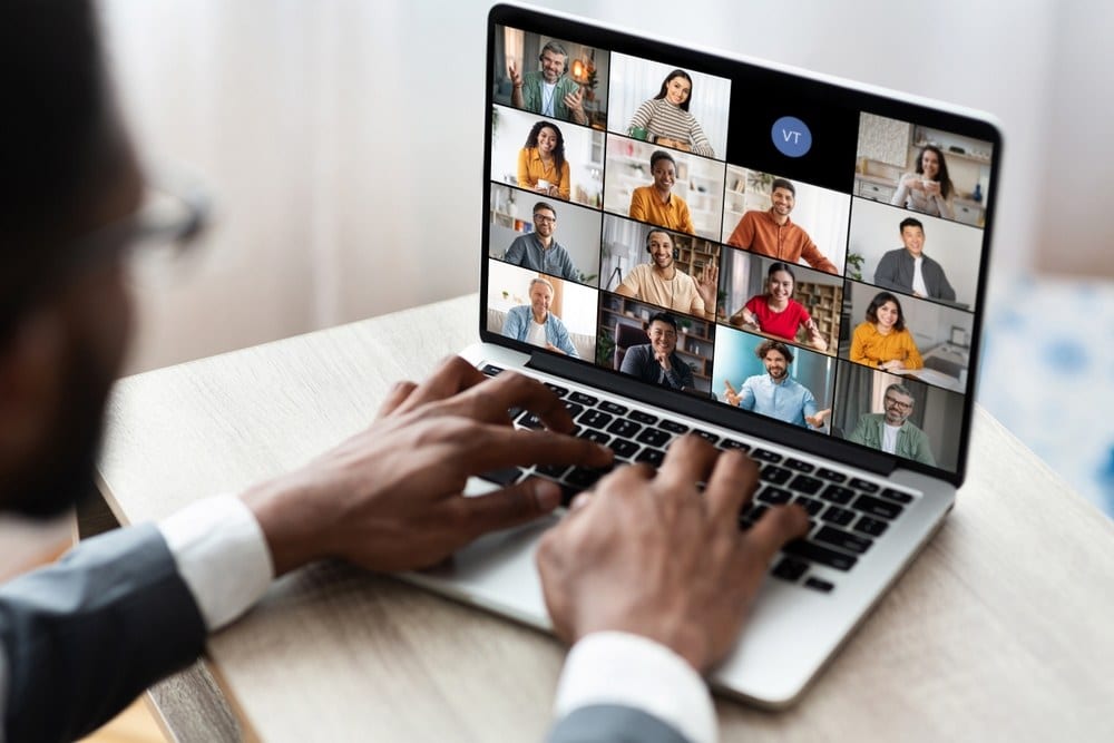 Why Virtual Assistant Services Help Improve Customer Follow Up